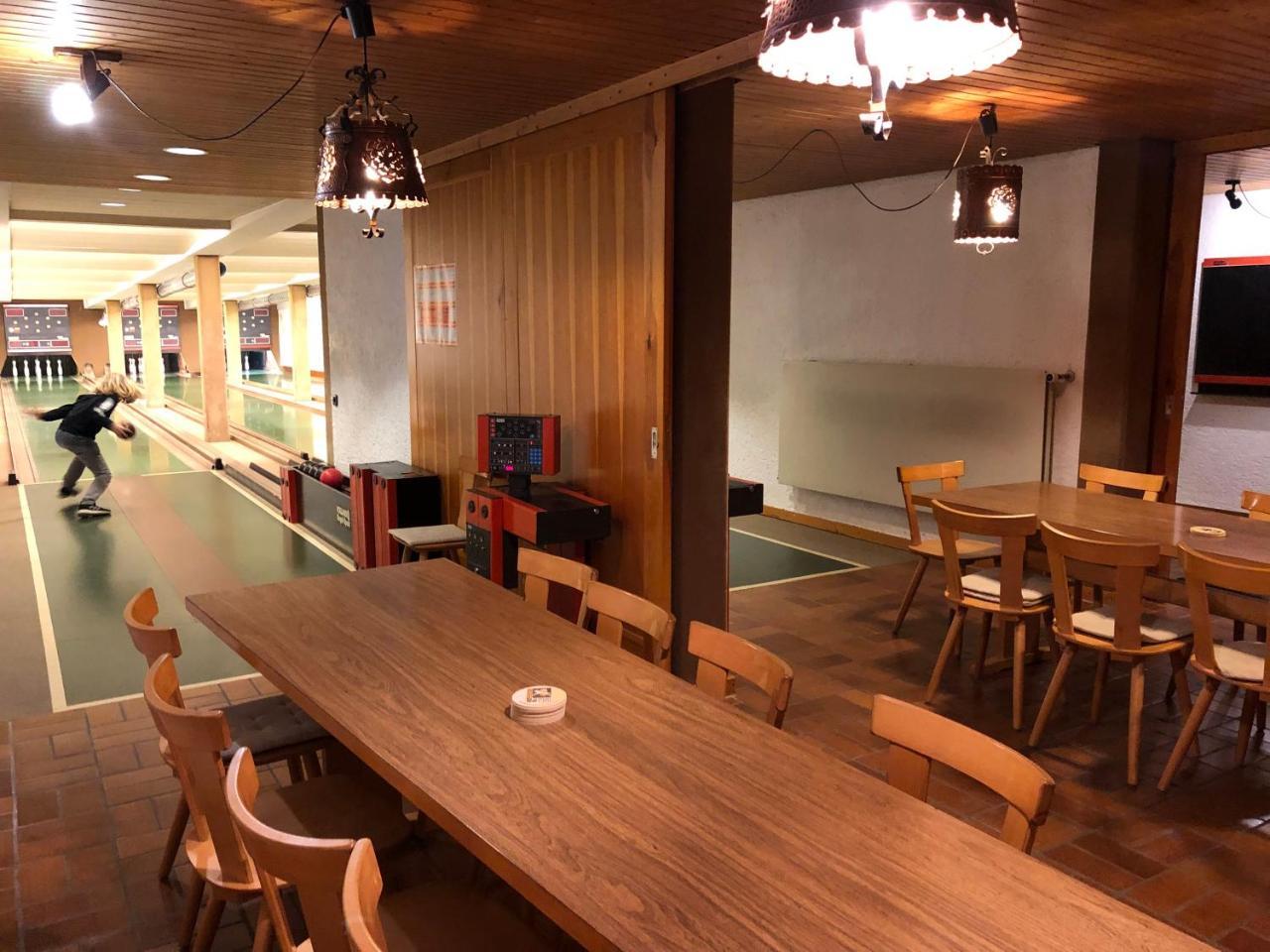 Hotel Und Restaurant Lamm Giengen an der Brenz Esterno foto